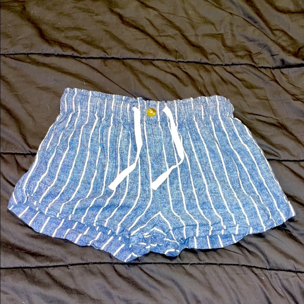 Flowy shorts dressy or casual